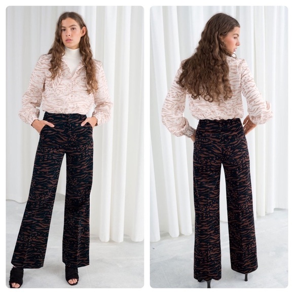 & OTHER STORIES Animal Print Corduroy Kick Flares 🦓 size 4 - Picture 1 of 6